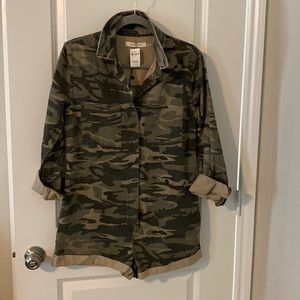 Romper Camo print size small